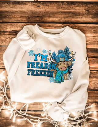 I'm Freakin Freezin Highland Cow Crewneck Sweatshirt